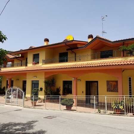 Bed & Breakfast "David" Tornareccio 外观 照片