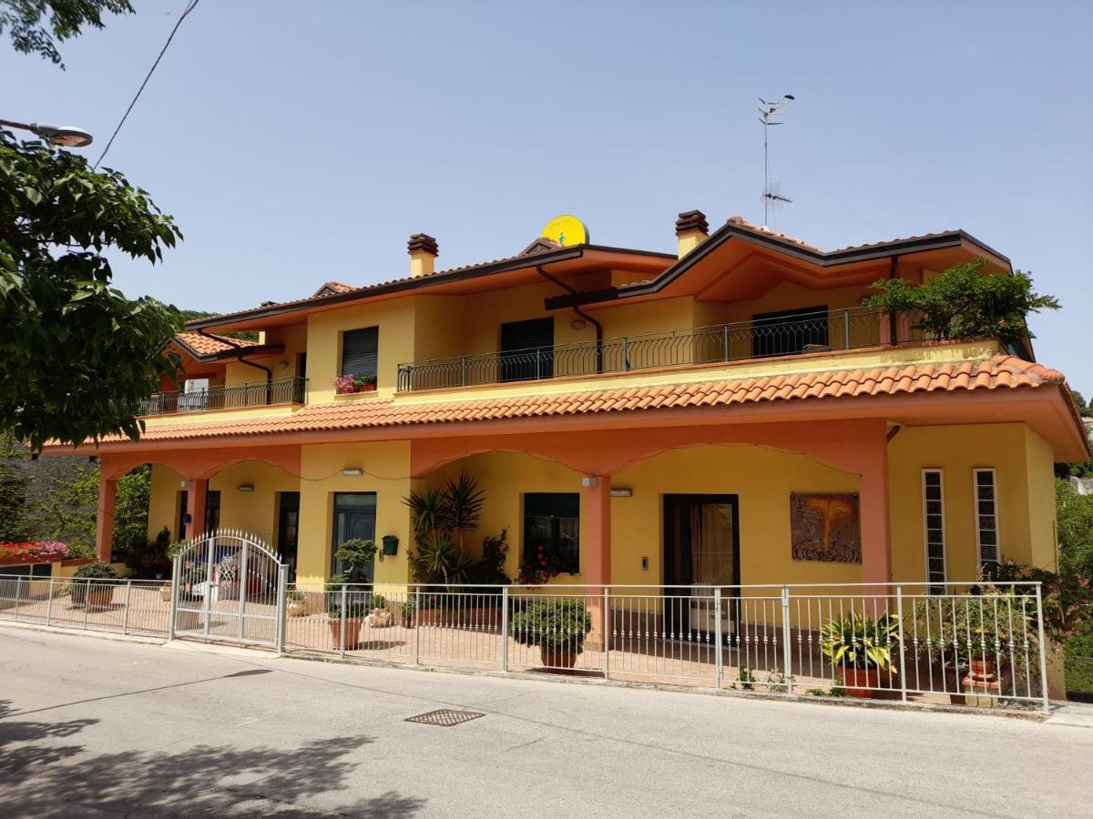 Bed & Breakfast "David" Tornareccio 外观 照片